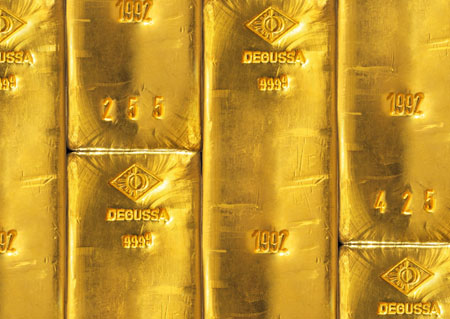 Goldbarren mit dem Sonne- und Mond-Emblem der Degussa