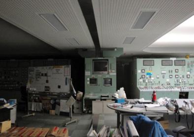 Tepco hatte zuvor bereits Bilder aus dem Kontrollraum der Reaktorblöcke 3 und 4 veröffentlicht. Die Aufnahmen wurden am Dienstag, den 22. März 2011, gemacht.