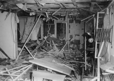 Zerstörte Lagerbaracke nach dem 20. Juli 1944 Zerstörte Lagerbaracke nach dem 20. Juli 1944