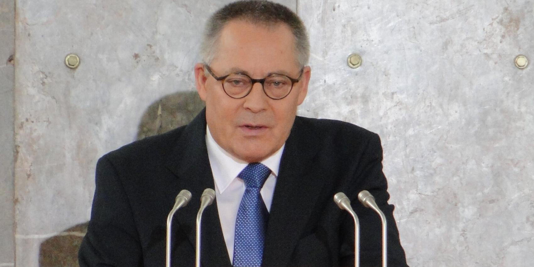 Karl Schlögel, Laudator zum „Friedenspreis des Deutschen Buchhandels“ 2009, in der Frankfurter Paulskirche
