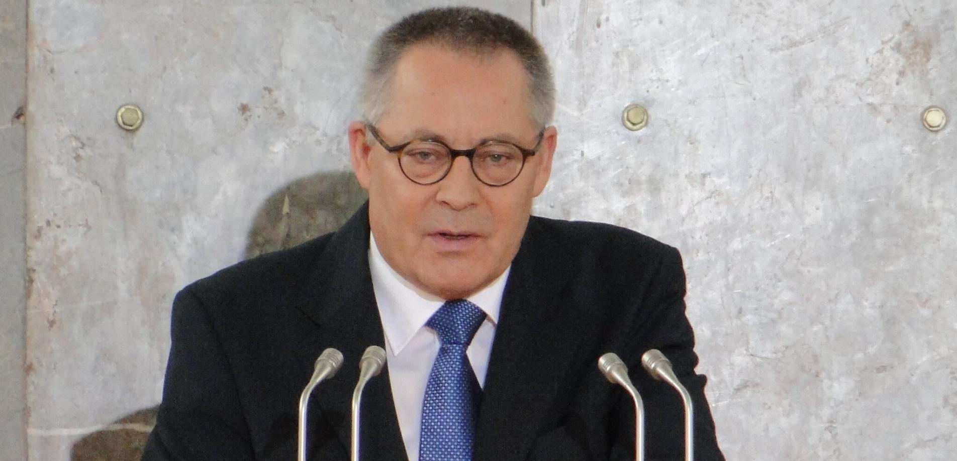 Karl Schlögel, Laudator zum „Friedenspreis des Deutschen Buchhandels“ 2009, in der Frankfurter Paulskirche