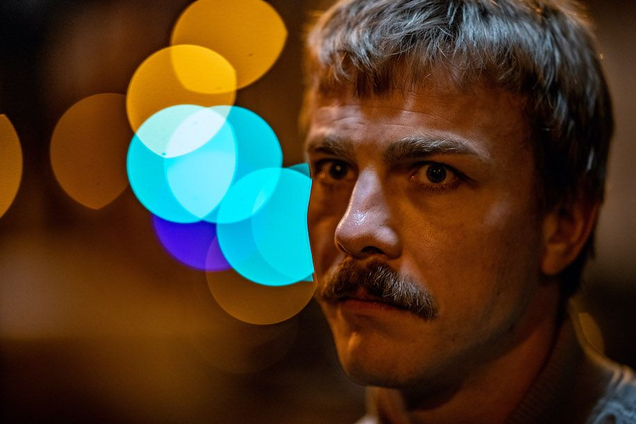 Filmstill Reinhold (Albrecht Schuch) aus „Berlin Alexanderplatz“ von Burhan Qurbani, Deutschland, Niederlande 2020. Berlinale Wettbewerb 2020. © Wolfgang Ennenbach/2019 Sommerhaus/eOne Germany