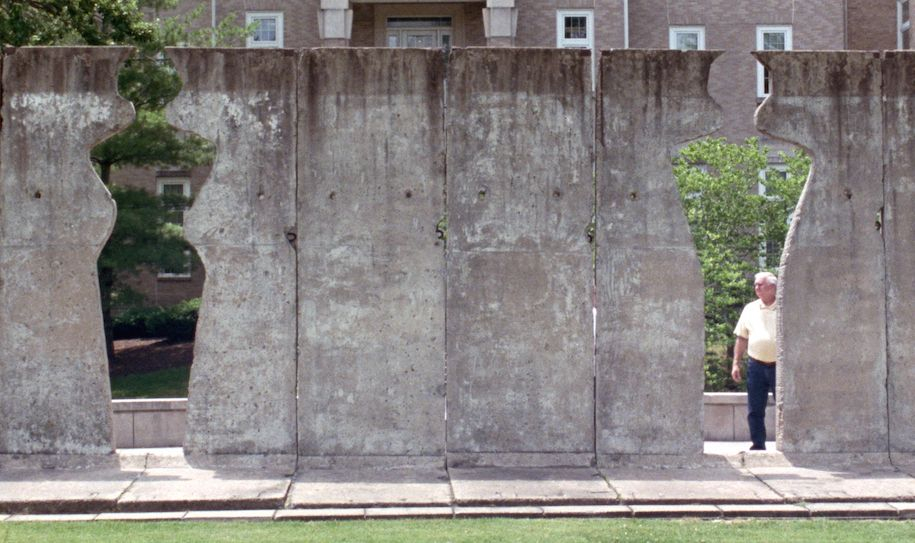 Filmstill „The American Sector“ von Courtney Stephens, Pacho Velez, USA 2020. Berlinale Special © Courtney Stephens / Pacho Velez