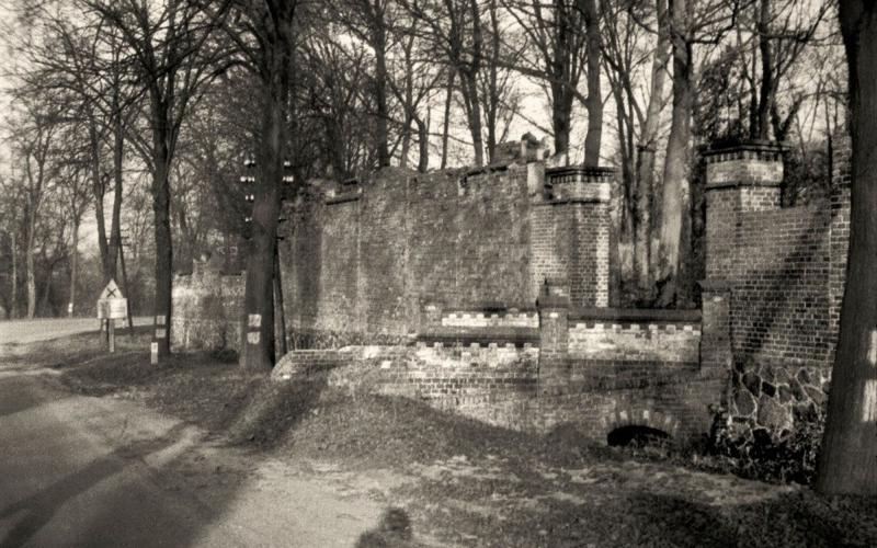Ansicht der Mauer des Jüdischen Friedhofs von Słubice