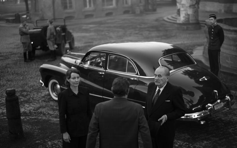 Filmstill aus VATERLAND mit Sandra Hüller und Hanns Zischler als Erika und Thomas Mann