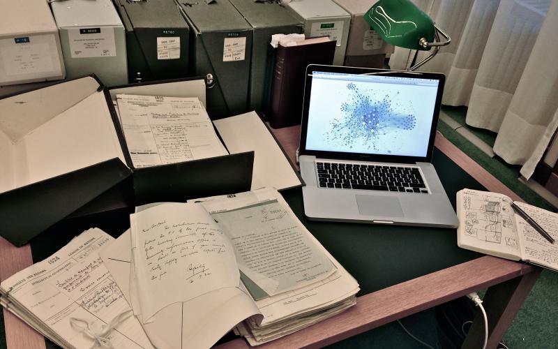  Illustration of the epistemologic changes of the 'digital humanities': archives organized with network visualization and analysis. League of Nations Archives (UN Geneva).