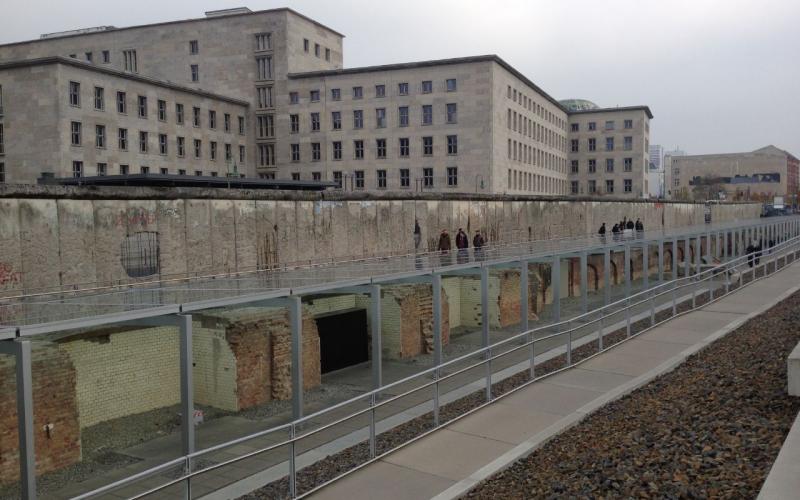Blick auf das Gelände der "Topographie des Terrors"
