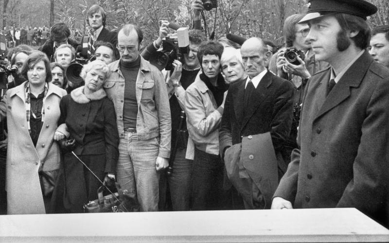 Beerdigung von Ensslin, Baader und Raspe in Stuttgart 1977