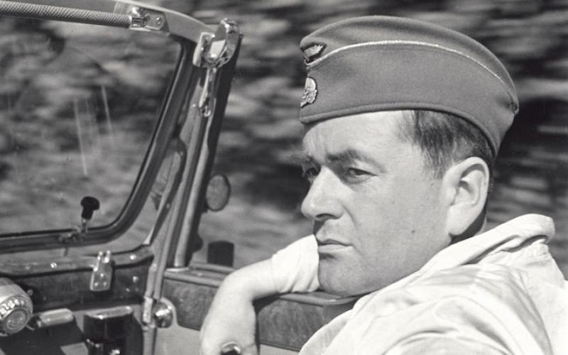Albert Speer fährt ein Caprio