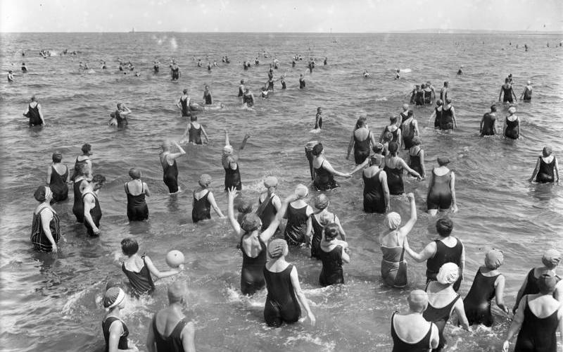 Grosser Badebetrieb am Wochenende im Ostseebad Swinemünde