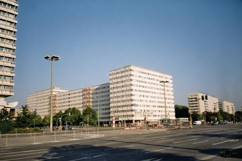 Das ehemalige Statistische Bundesamt der DDR am Alexanderplatz in Berlin.