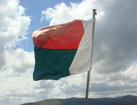 © Olivier Lejade | flickr CC BY-SA 2.0. Title: Madagascar's flag.