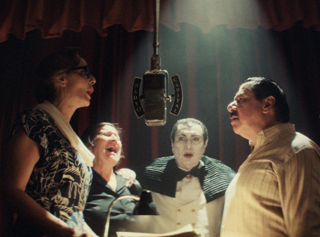 Belén Vierci, Marisa Cubero, Arturo Fleitas, Alberto Sanchez, Natalia Cálcena in "Narciso" von Marcelo Martinessi. Panorama ©La Babosa Cine 