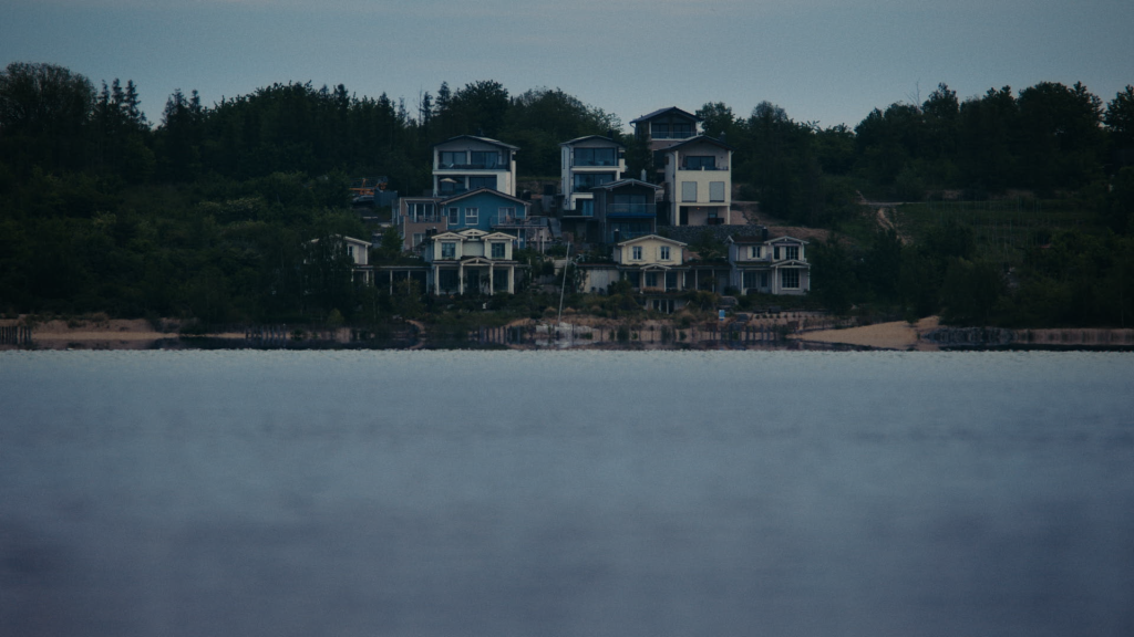 Häuser mit Seelage. Fassaden © Rotzfrech Cinema UG