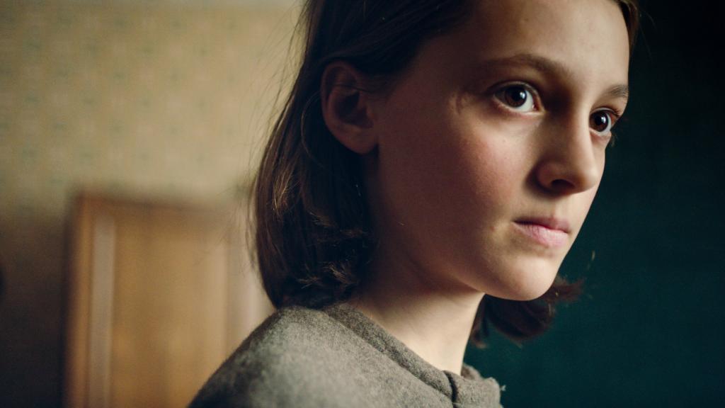 Filmstill mit Elise Krieps als Karla. © Achtung Panda!, Foto: Florian Emmerich