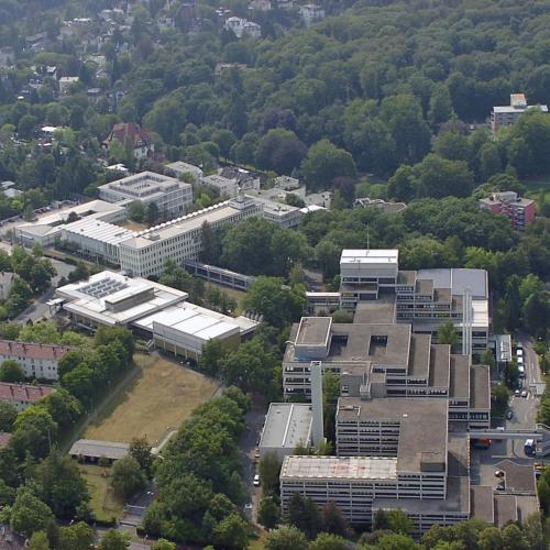 Luftbild des Bundeskriminalamts Wiesbaden, Liegenschaft Tränkweg