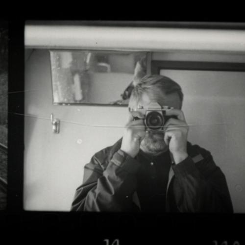 Filmstill von EINAR SCHLEEF – ICH HABE KEIN DEUTSCHLAND GEFUNDEN © Filmgalerie 451
